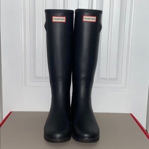 Hunter Boots Women’s Refined Slim Fit Rain: Black